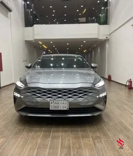 تأجير سيارات