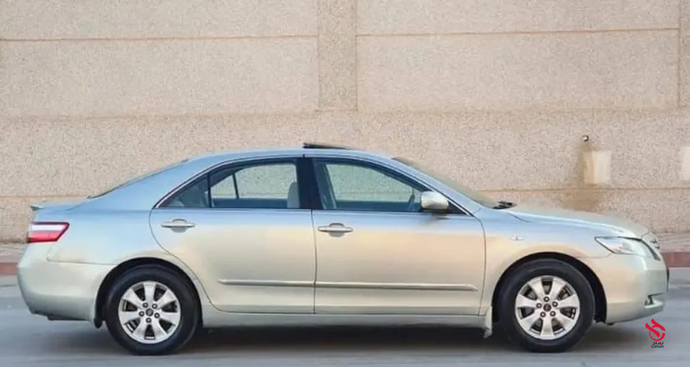 toyota-kamry-2008-big-3