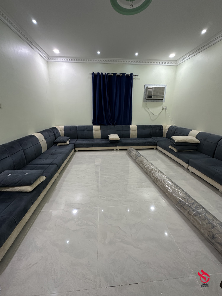 أثاث ( كنب مستعمل )